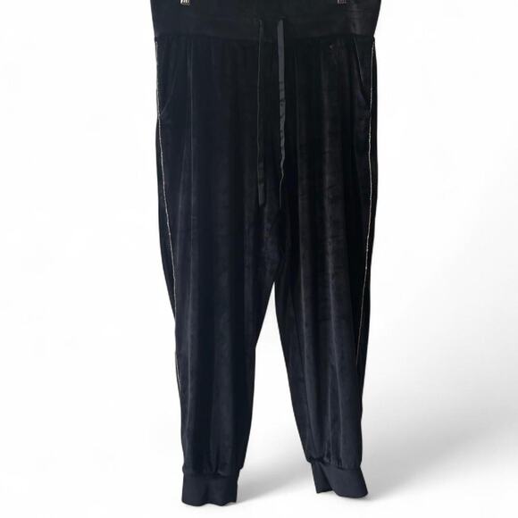 Victoria’s Secret Black Velour Jogger Pants L Rhinestone Zip Detail - Picture 6 of 8